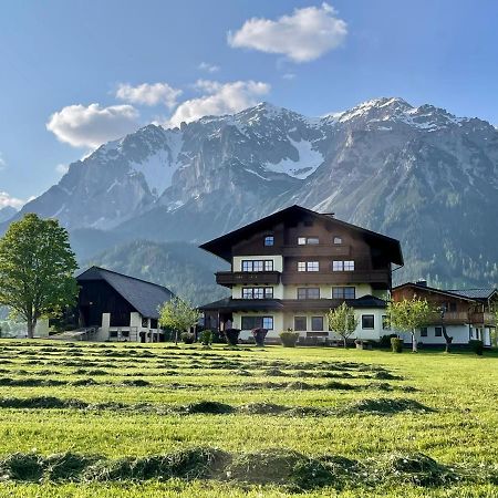 Pension Moslehnerhof Ramsau am Dachstein Exterior photo